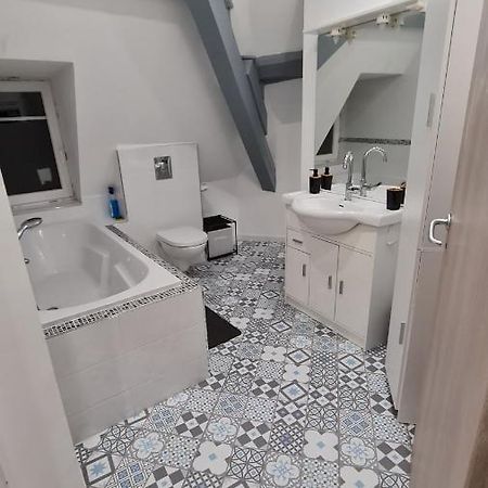 Magnifique Appartement Refait A Neuf Pont-Saint-Vincent Exterior foto